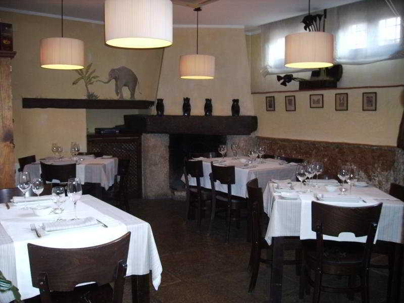 Hotel Restaurante Doña Anita Requena Exterior foto
